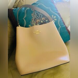 Coach Leather Bucket Handbag